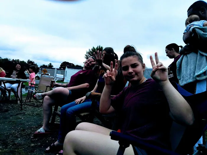 Longacre Trailer Park Picture 3