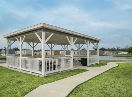 MOSSWOOD ESTATES