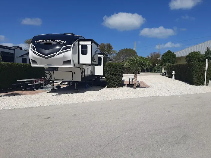Keys Palms RV Resort Picture 7