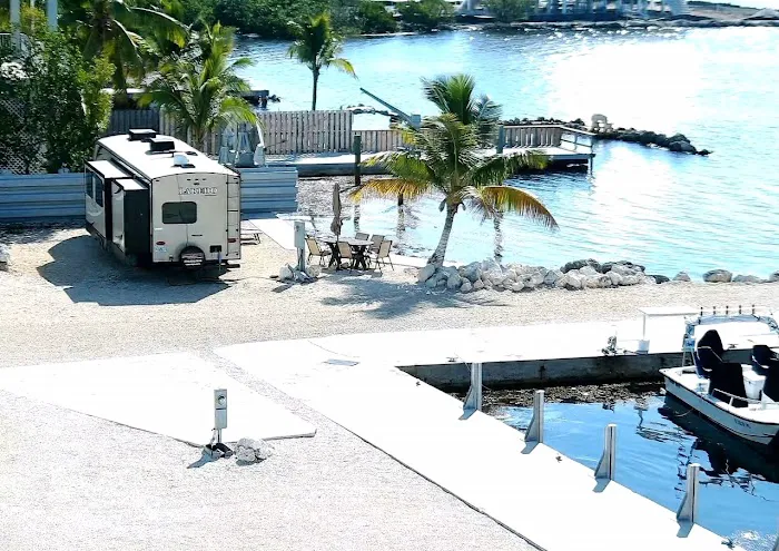 Blue Fin Rock Harbor RV Park & Marina Picture 1