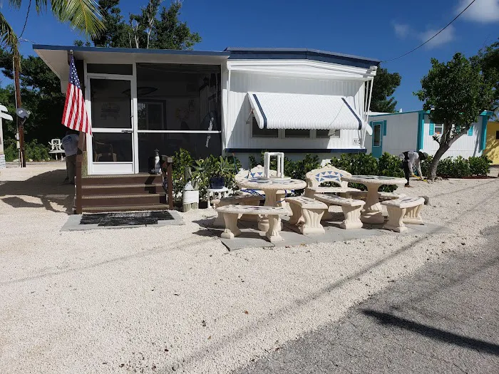 Driftwood Trailer Park Picture 3