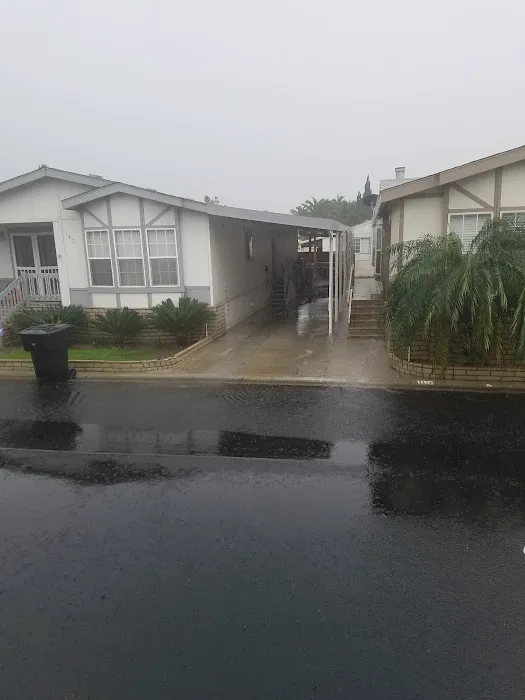 Rio Vista Mobile Home Park Picture 5