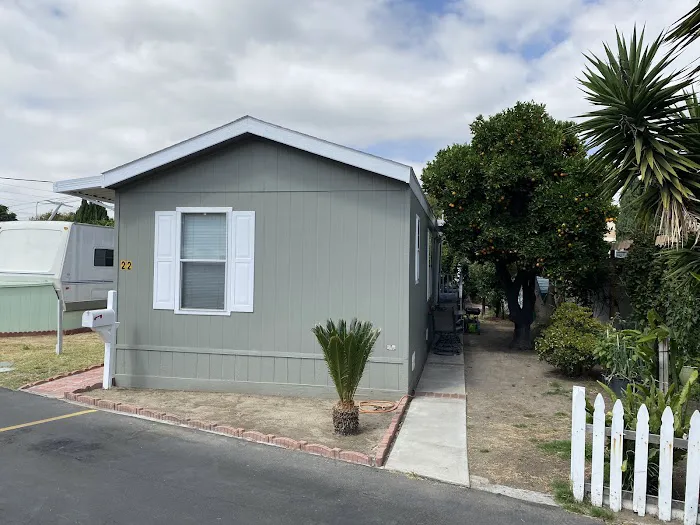 Taggin Wagon Mobile Home Park Picture 1
