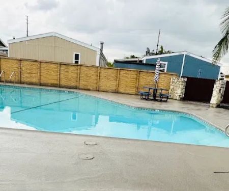 Country Club Mobile Home Park