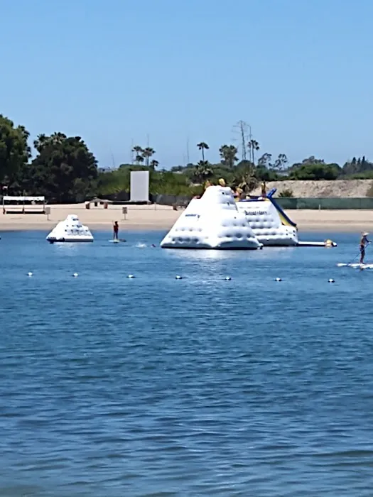 Newport Dunes Waterfront Resort & Marina Picture 9