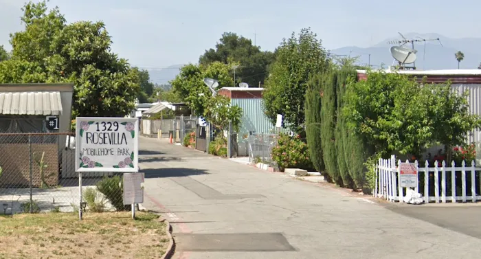 Rosevilla Mobile Home Park Picture 2