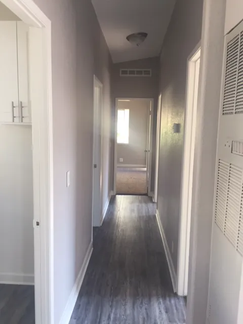 Friendly Village of Anaheim Mobile Home Park Picture 9