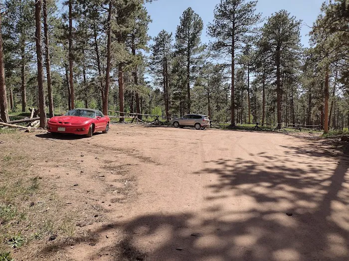 RED ROCKS GROUP CAMPGROUND Picture 10