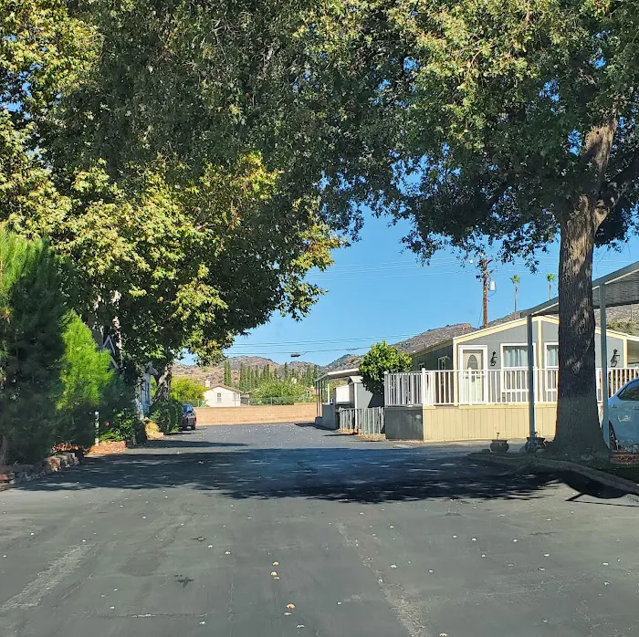 Simi Country Mobile Home Estates Picture 7