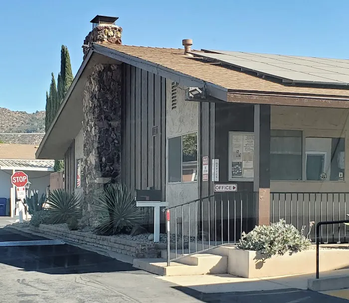 Simi Country Mobile Home Estates Picture 4