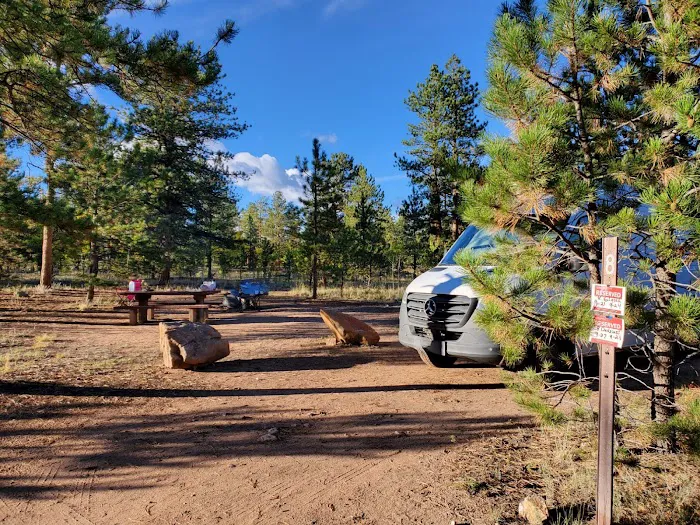 Round Mountain Campground Picture 1