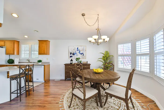 San Dimas Royal Mobile Homes Picture 2