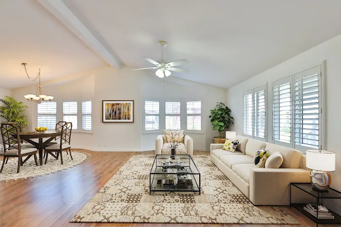 San Dimas Royal Mobile Homes Picture 5
