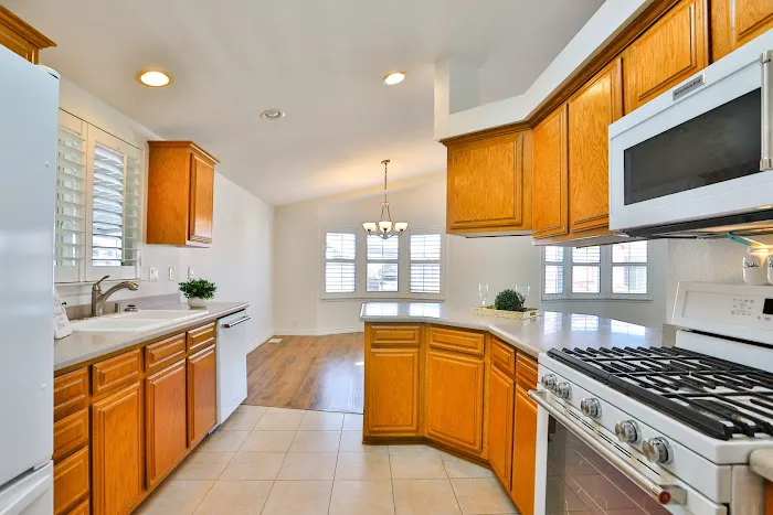 San Dimas Royal Mobile Homes Picture 8