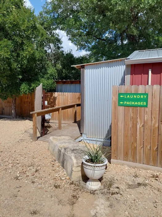 Country Sidewalk RV Park Picture 1