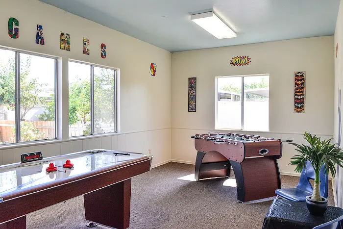 Springdale Estates Picture 3