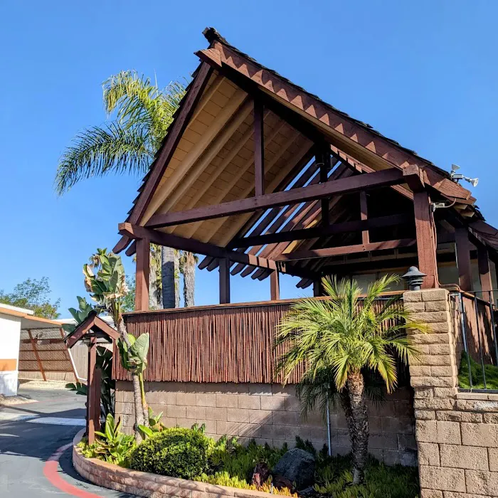 Tiki Mobile Village Picture 2