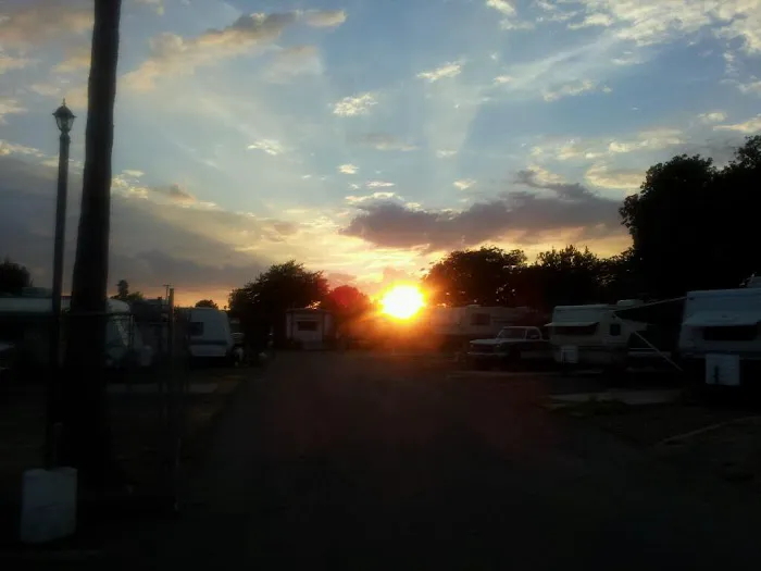 Melrose Trailer Park Picture 5