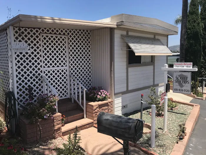 Sierra Vista Mobile Park Picture 7