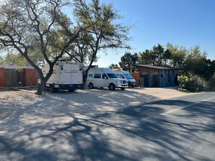 OnlyVans & smaller RV's Picture 9