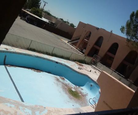 Coachlight Inn Motel & RV