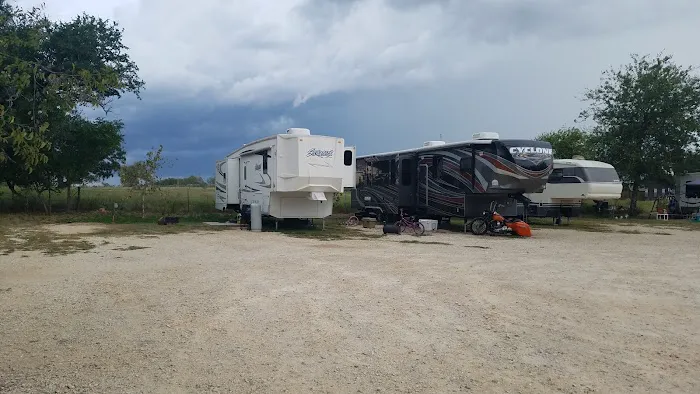 Country View RV Park Picture 5