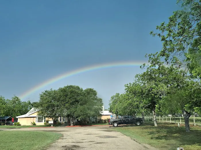 Pecan Tree RV Park Picture 6