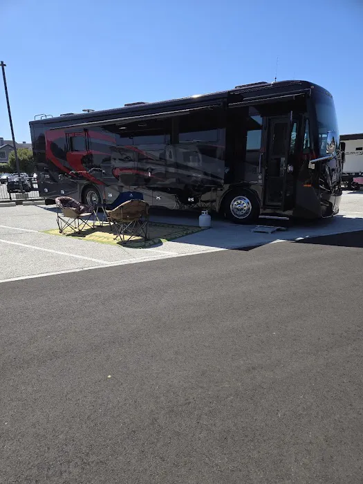 Harbor Village RV Park Picture 4