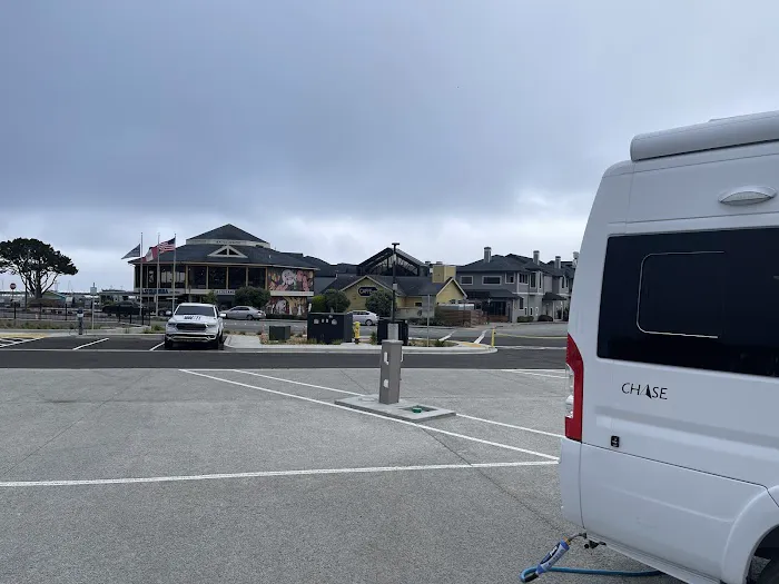 Harbor Village RV Park Picture 10