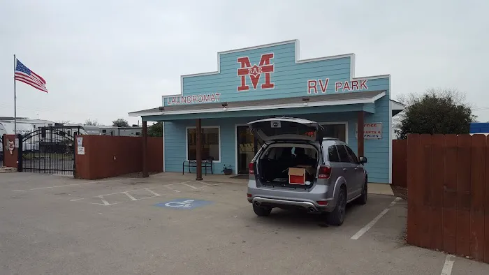 Bar M Mobile Home & RV Park Picture 6