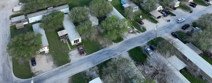 Coastal Bend Mobile Home Park Picture 5