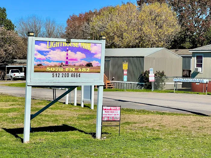 Lighthouse Mobile Home Park Picture 3