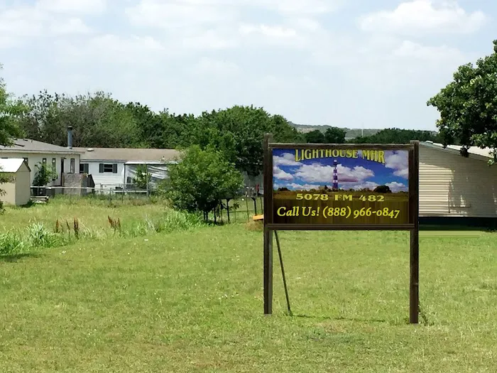 Lighthouse Mobile Home Park Picture 5