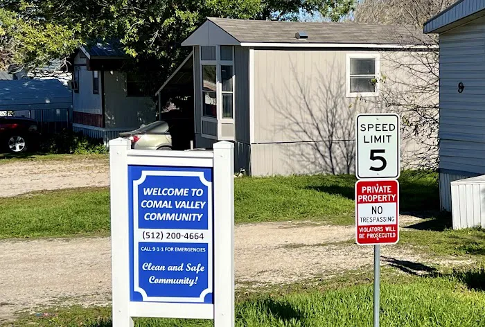 Comal Valley Mobile Home Park Picture 9