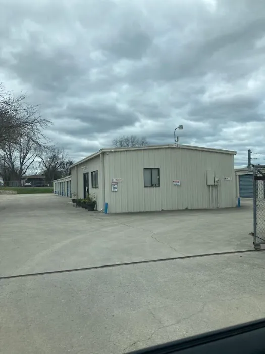 Brookfield Estates & Self-Storage Picture 9