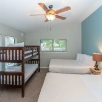 Sun Retreats Texas Hill Country ico