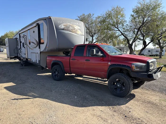 Hondo Creek RV Park Picture 3