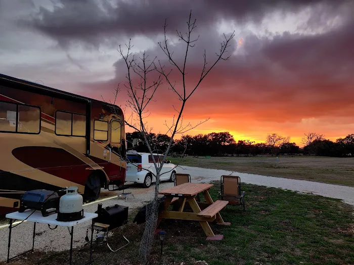 Lightning Ranch RV Park Picture 5