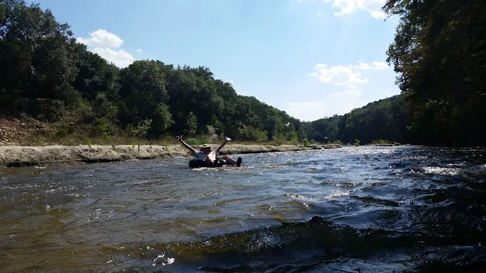 Guadalupe River RV Park & Campgrounds Picture 3
