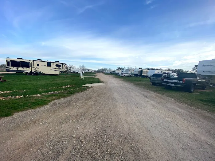 Quail Ridge RV Park Picture 4
