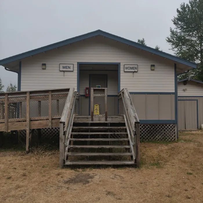 Friends Landing-Camping Picture 10