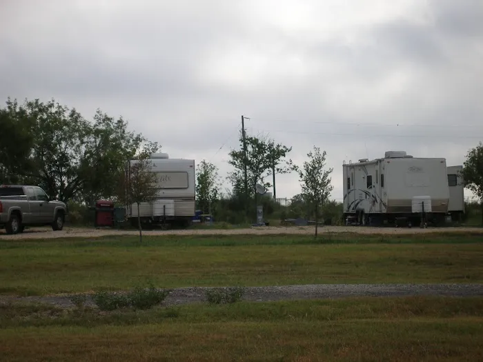 Pecan Creek RV Park Picture 2