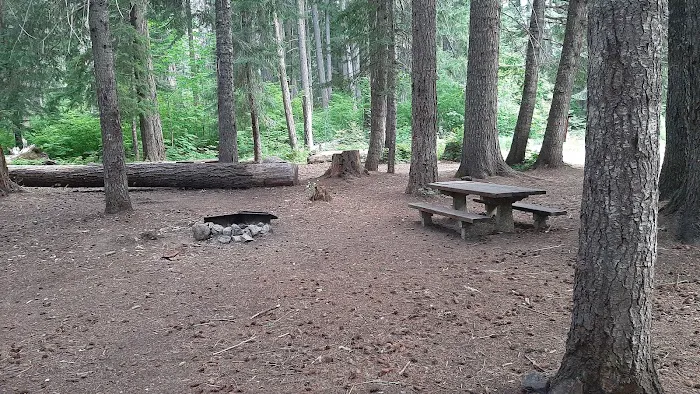 Grasshopper Meadows Campground Picture 1