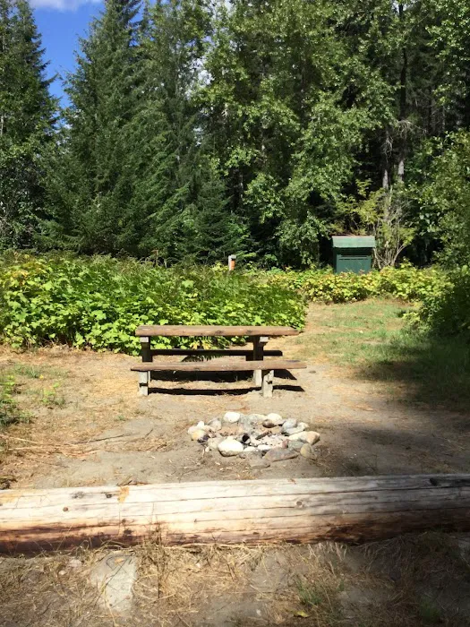 Napeequa Crossing Campground Picture 3