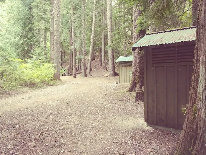 White River Falls Campground Picture 3