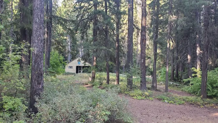 Chatter Creek Campground Picture 4