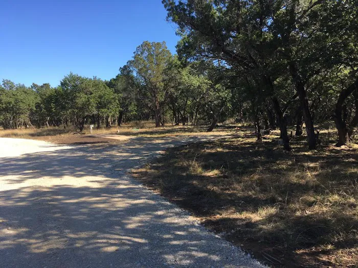 Fearless Treadway RV Park Picture 3