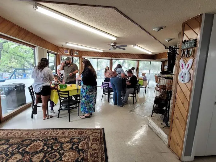 Lake Pointe RV & Condo Resort Picture 8