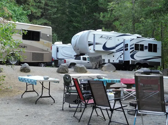 Eightmile Campground Picture 9