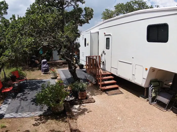 Oak Meadows RV Park at Canyon Lake LLC Picture 2